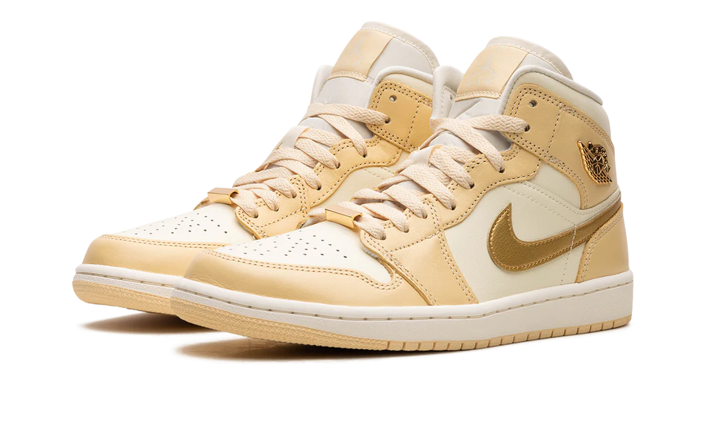 AIR JORDAN 1 MID WMNS "Pale Vanilla"
