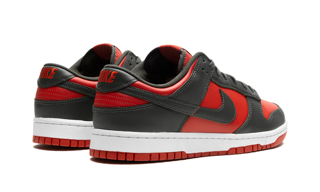 NIKE Dunk Low "Mystic Red"
