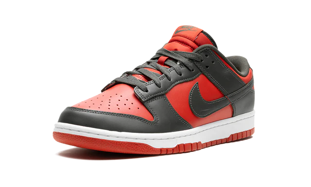 NIKE Dunk Low "Mystic Red"