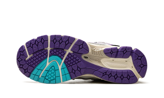 New Balance M1906 "METALLIC SILVER"