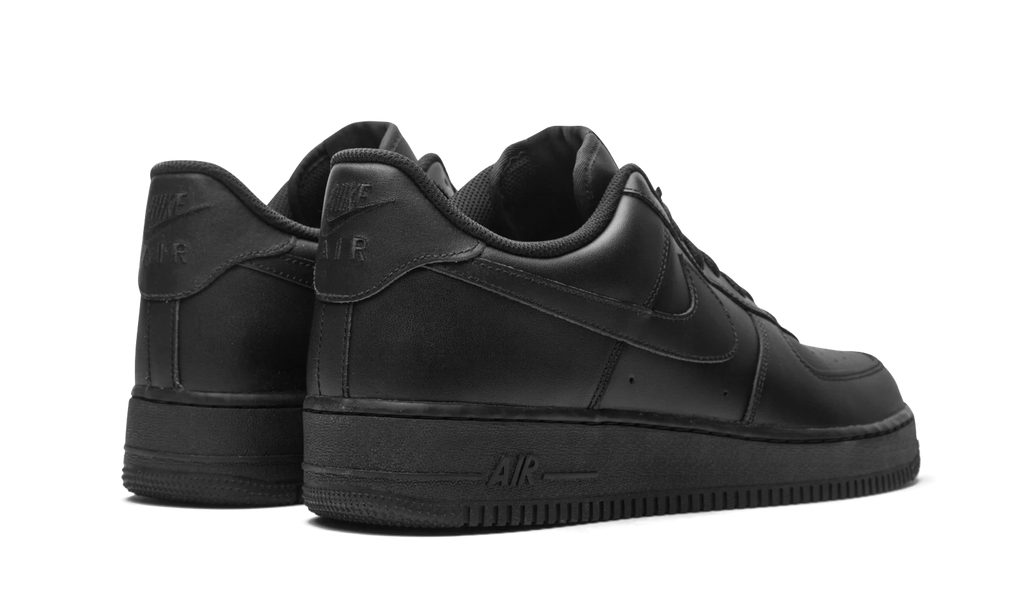 NIKE Air Force 1 Low "Triple Black"